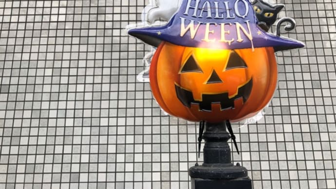 ハロウィンランプシェード新調(*≧∀≦*)