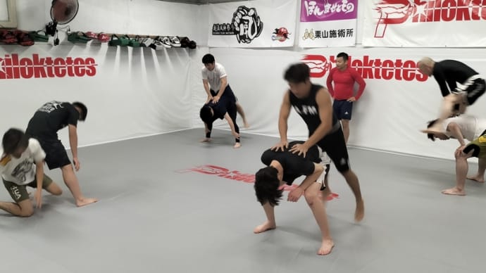 取っ組み合うことで強くなれる!…(火)ヒロキのレスリングクラス