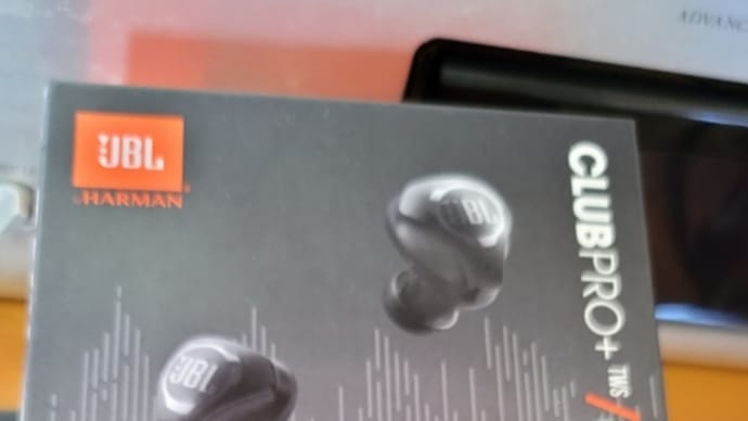 一部で人気爆発のトゥルーワイヤレスイヤホン JBL club pro+の巻