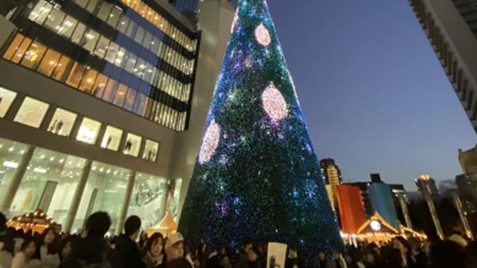 クリスマスマーケットとチョークアート
