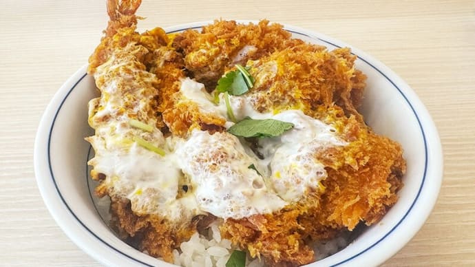 秋の海鮮カツ丼 ~全力飯の「かつや」さんから期間限定~