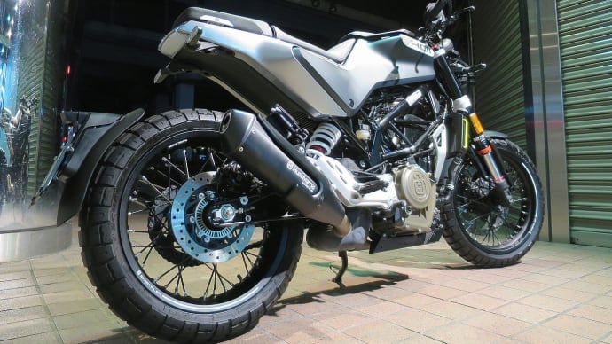 続々と入荷してます!USED Husqvarna 401 2020YM 当社新車出荷車でワンオーナー!春に向かってGO!