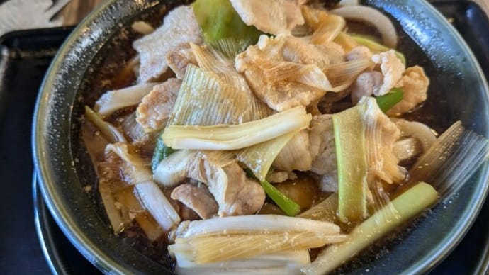 肉汁うどんの南哲でランチ