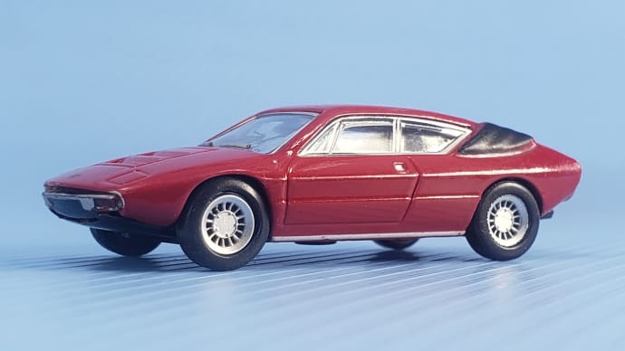 ランボルギーニ ウラッコP250（レッド）1972