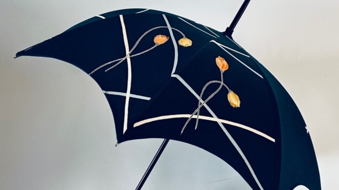 「会話する花の日傘」