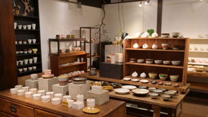 笠間益子展 明日11時より