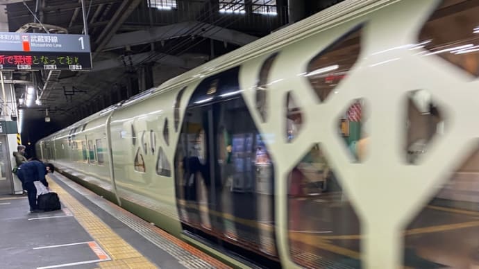 これってなんていう列車だろう 12/10