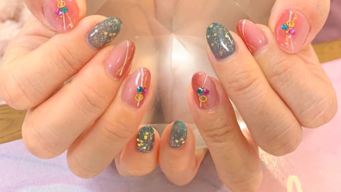 ★お客様ネイルのご紹介★