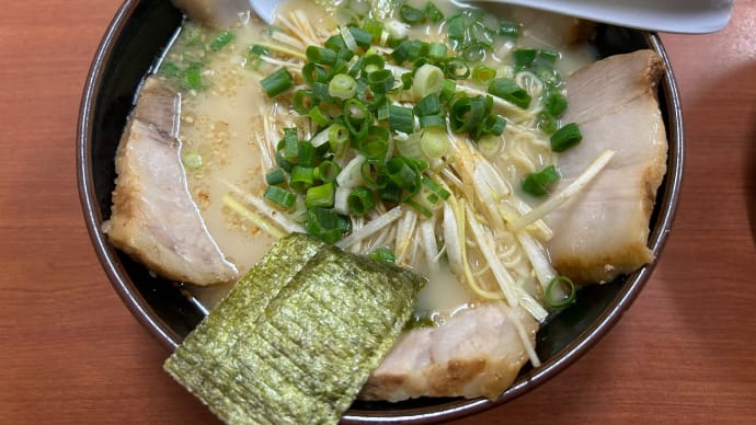 【お花茶屋】 博多魂ラーメン お花茶屋店「ネギチャーシューメン(1000円)+チャーハンセット(180円)」
