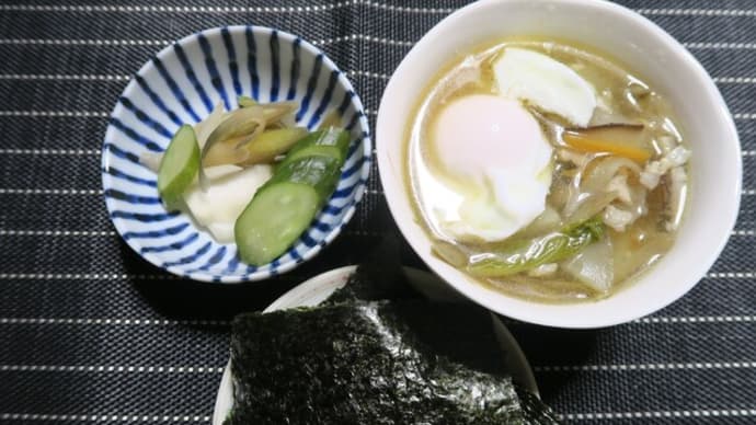 一汁一菜、炊屋食堂の晩ごはん・・・庶民の味。