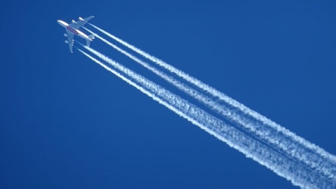大空を見上げようの日。