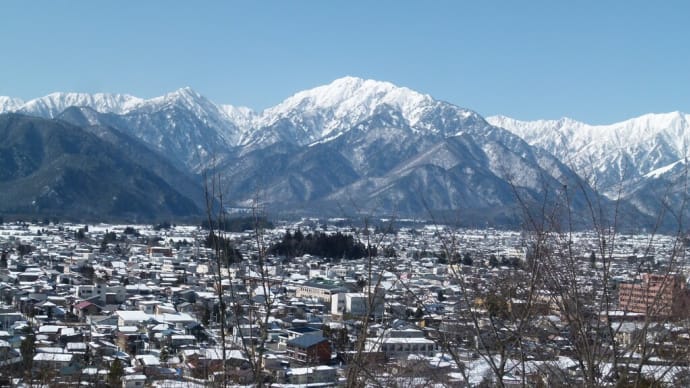 厳冬の北安曇野・・・北アルプスのビューポイント大町公園から・・・蓮華岳を見る
