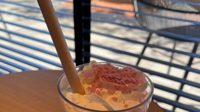 花見だんごフラペチーノ🌸🍡