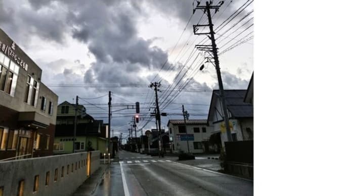 明後日は「上弦の月」です。