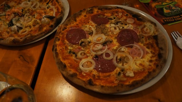 Pizza Crocodiles＠Innsbruck「Pizza」