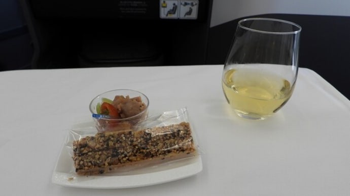 Cクラス機内食は2回目?