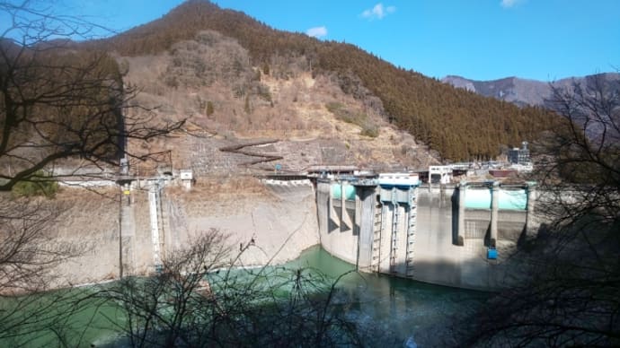 三十槌の氷柱へ