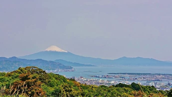 夢テラスにて…富士仰ぐ