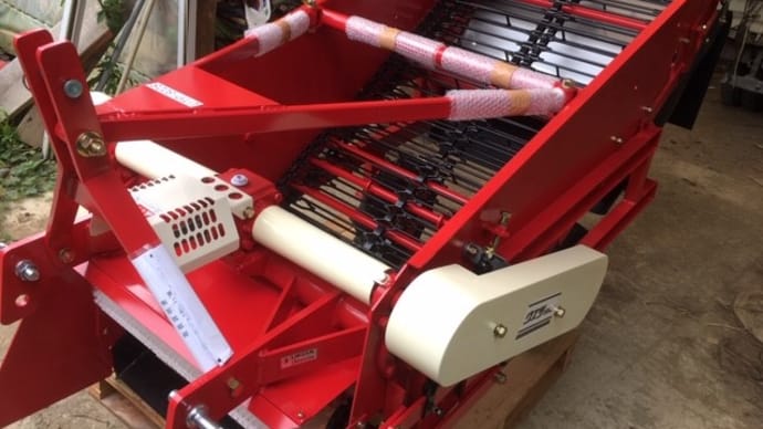 ☆珍機☆　上田農機　ウエダ　トラクター用拾上機　蒟蒻玉拾い機　UTP-802S　これで人手不足解消！