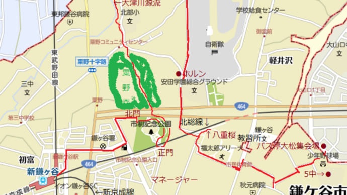 陸上競技場の八重桜を見て、大津川源流の細道を散策する。