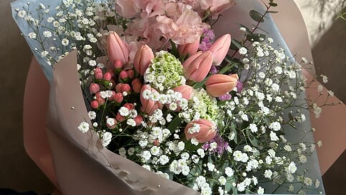春を感じるお花束