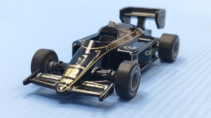 1985 Team Lotus 97T #12 (ブラック)  