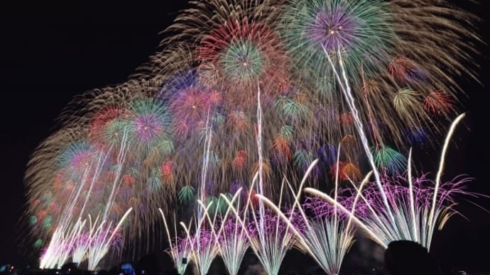 東北、夏祭りシーズン突入でいつか有名どころの花火がみたいので