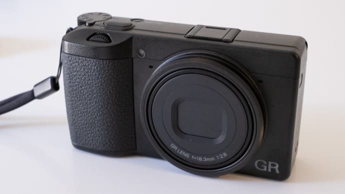 RICOH GRIII 買取価格上がる　中古カメラ市場