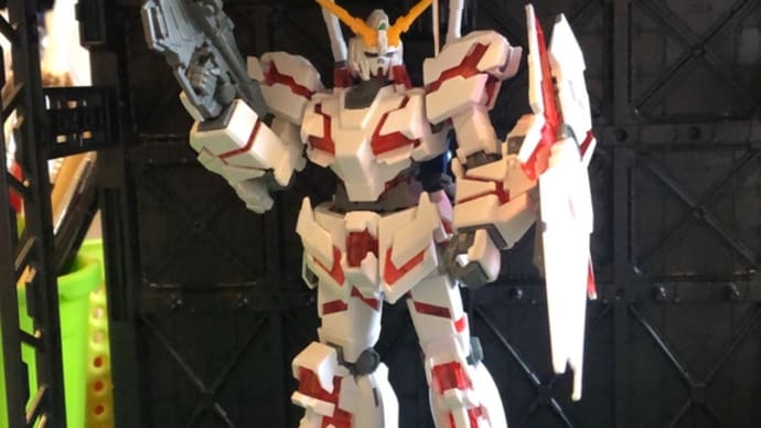 HGUCユニコーンガンダムデストロイモード