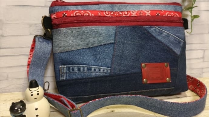 デニムパッチのサコッシュ2個目完成\(^o^)/