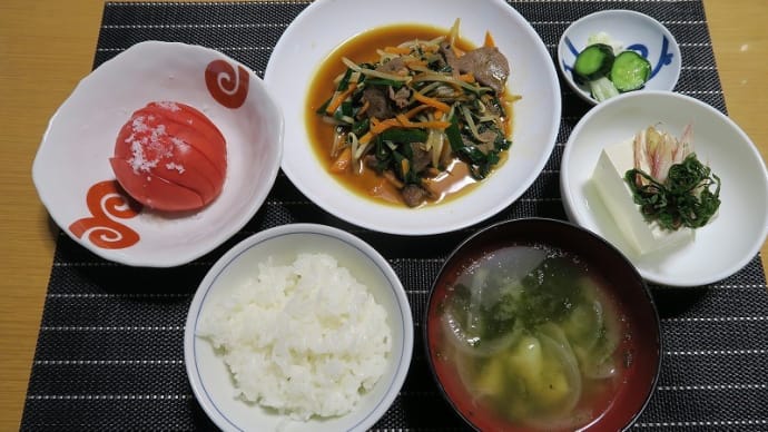 ニラレバー炒め・・・昭和炊屋食堂の定番メニュー、簡単安く旨く、