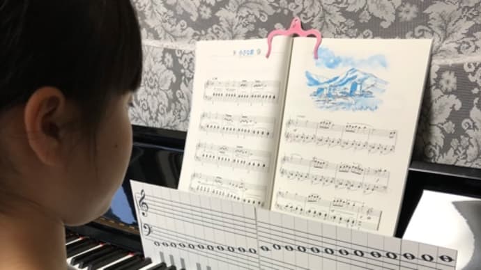 ト音記号とヘ音記号が混ざってる