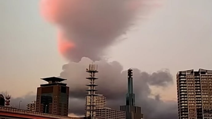 先月(1月中旬)、神戸で「異様な雲が発生していた!」・・・もしかして!・・・。
