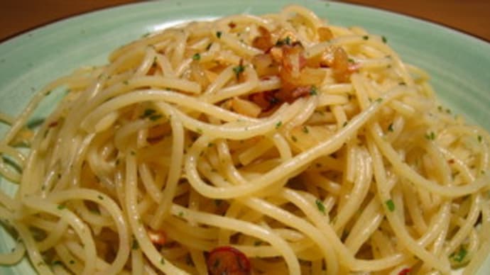 パセリとアンチョビのスパゲティ