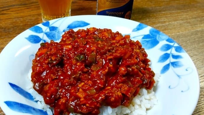 ドライカレーを喰らふ