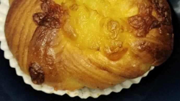【0525昼食】カマンベールチーズツイスト、チーズ感溢れる美味しさなんだね:D