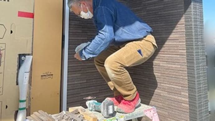 玄関壁にはタイル I様邸.22