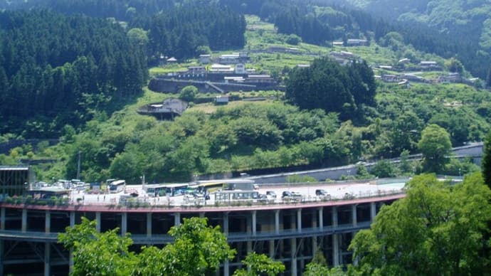 速報)地下鉄東大前駅で切りつけ事件か!?&速報)田中圭,永野芽郁に文春でLINE文面っ!&速報)アメリカがフーシ派と停戦か!?&201905四国メイン旅行,猫島(佐柳島),石鎚山後剣山へ・・