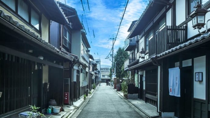 京都市下京区花屋町通の風景