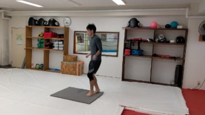 (金)キックボクシング初級クラス&ブラジリアン柔術打ち込みクラス
