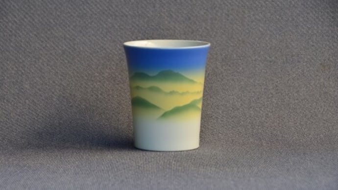 ロードパーク(なかうみの里)から望む白山。