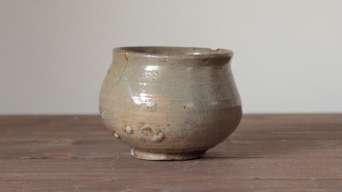 井戸手塩笥茶碗