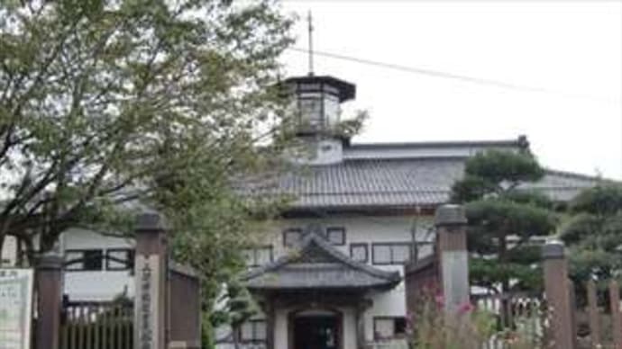 旧山辺(やまべ)学校校舎 in 長野県松本市里山辺