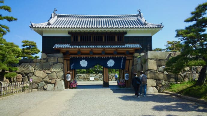 桜御門2階の資料展示