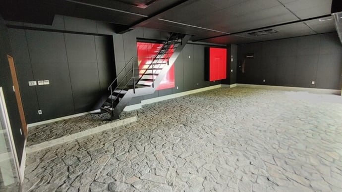 重量鉄骨住宅ガレージハウスは愛車を引き立たせるオシャレな空間が魅力です。