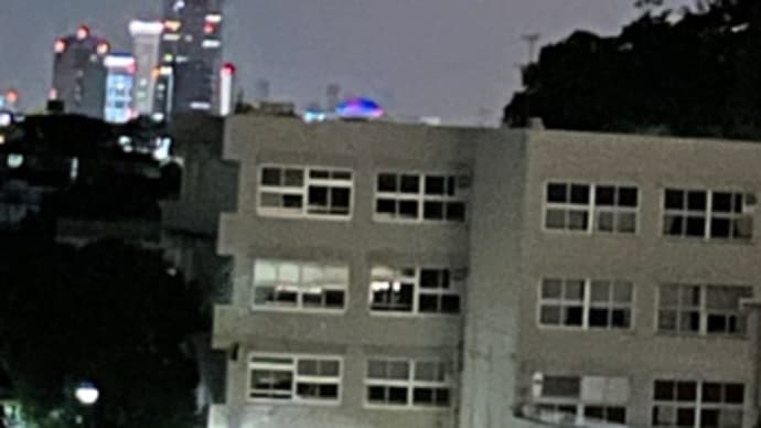 今夜も月が大きい