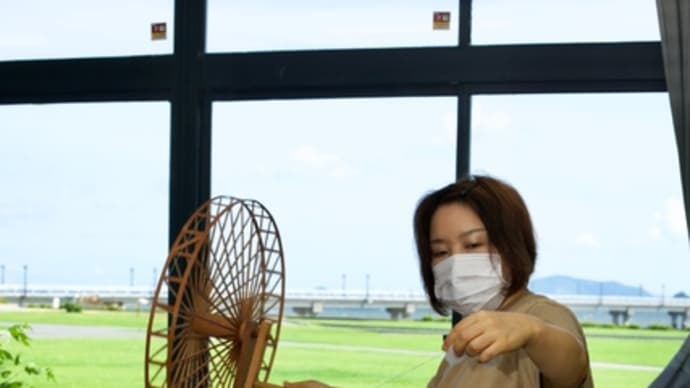 新しい手織りの企画が始まった