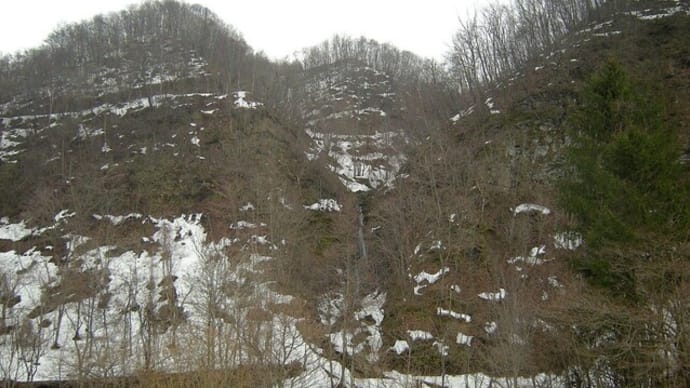 美唄市の滝【美唄川無名滝2】
