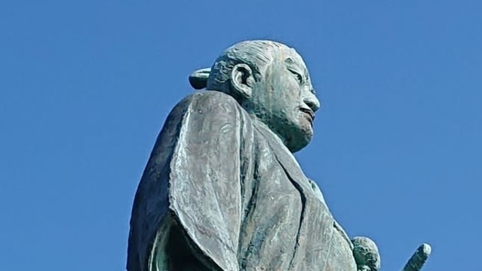 ✳️横波半島、武市半平太の像✳️