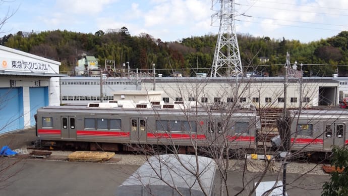 2016年2月某日、長津田車両工場に集められた1000系